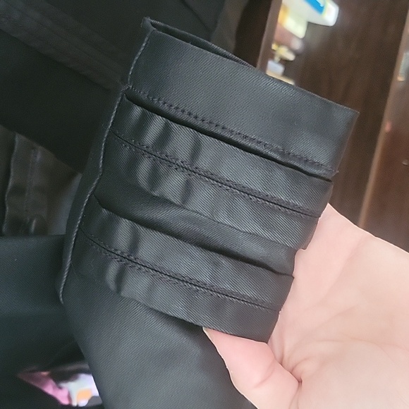 WHBM Cropped Military-Inspured Faux Leather Jacket, Black, Size 2 - Picture 6 of 9